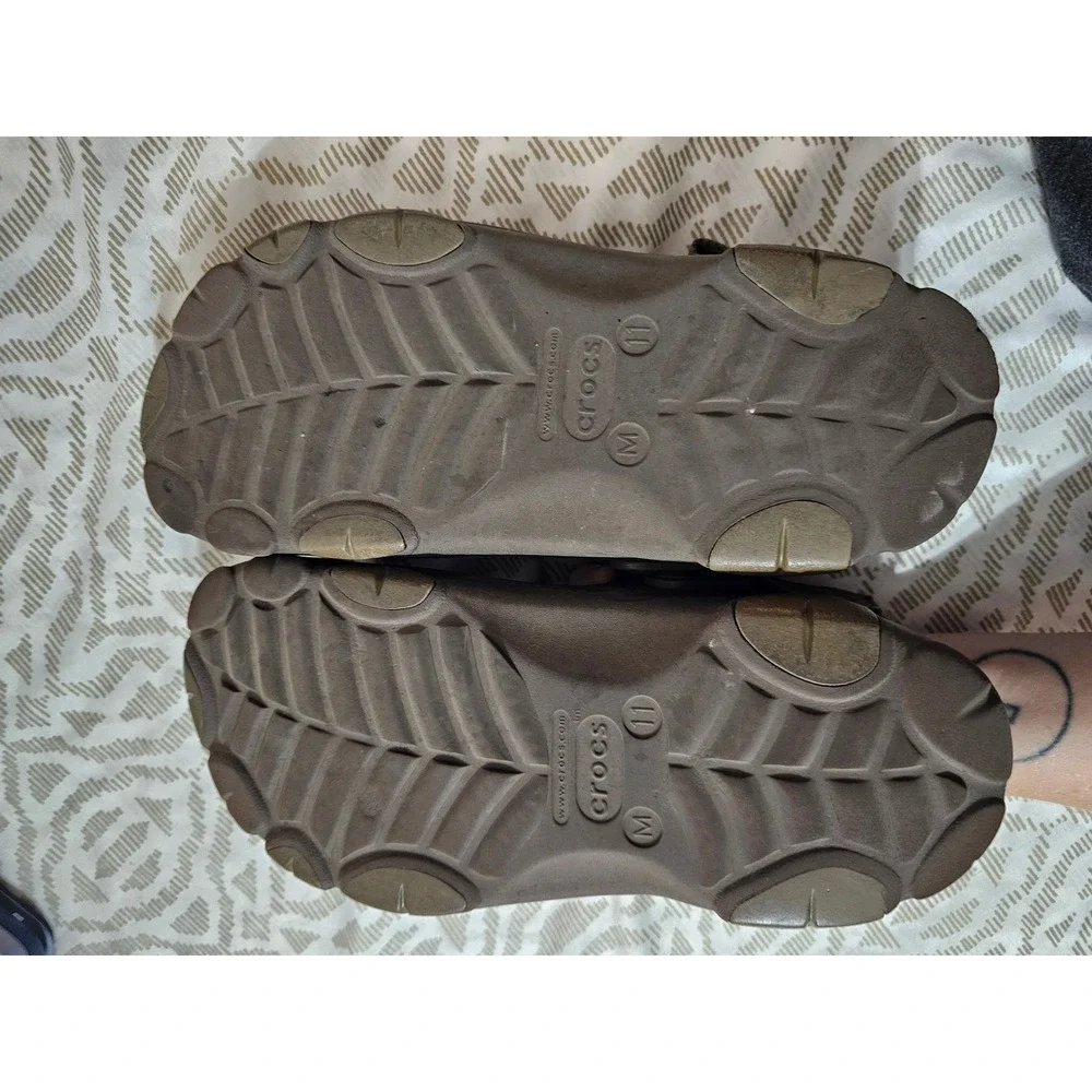 Crocs Classic All-Terrain Clogs Mens 11 Espresso Khaki Adjustable Strap 206340